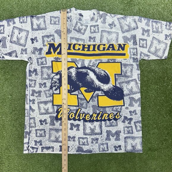 Vintage Michigan Wolverines TShirt Mens tee 80’s All Over PRINT Men’s Size XL - Picture 5 of 7